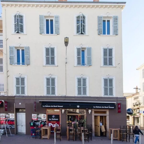 Appartement Cannes : coquet 2 pièces refait à neuf, cœur de ville