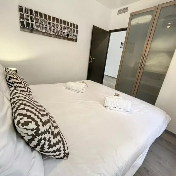 Apartment Cannes: charming 1-bedroom apartment, renovated, in the heart of town