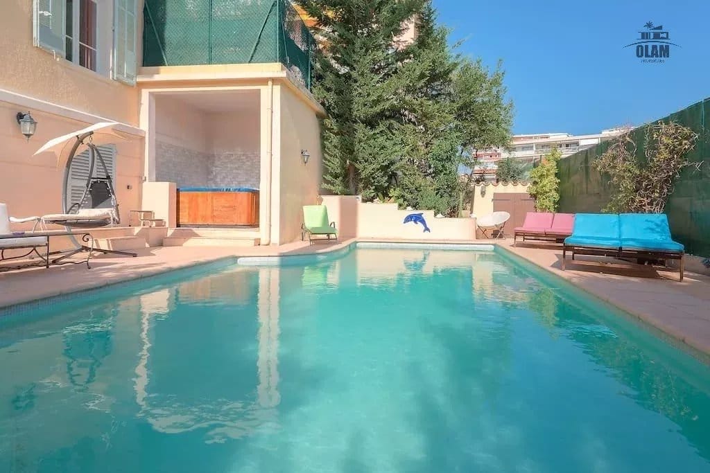 Townhouse Cannes: 7 bedrooms, swimming pool and garden