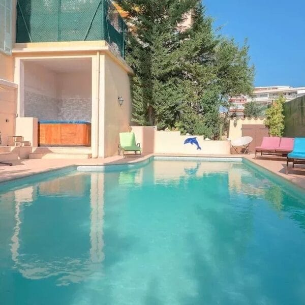 Townhouse Cannes: 7 bedrooms, swimming pool and garden