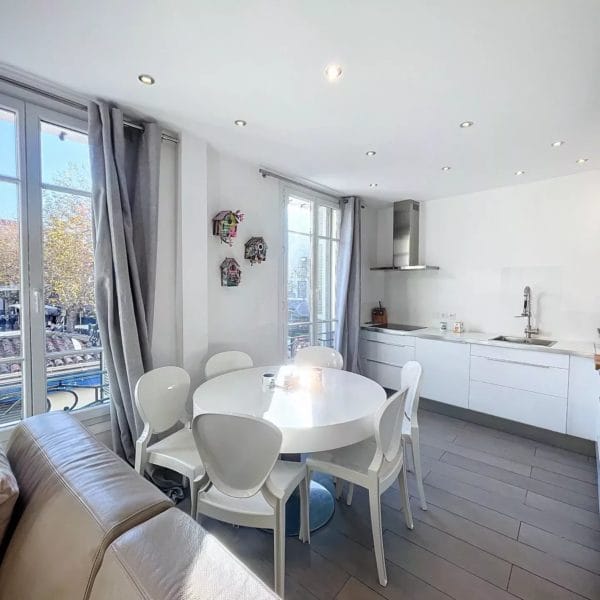 Appartement Cannes Gambetta : 3 pièces contemporain, proche commerces