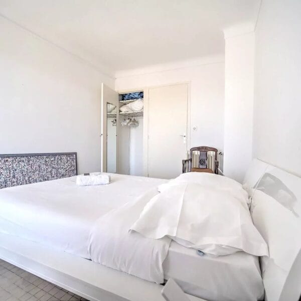 Apartment Cannes Basse Californie : 1-bedroom, 6 persons, balcony, sea view