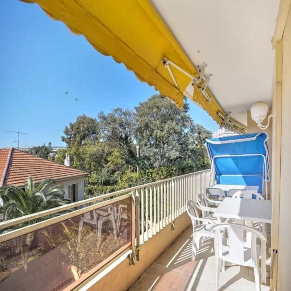 Appartement Cannes Basse Californie : 2 pièces, 6 personnes, balcon, vue Mer