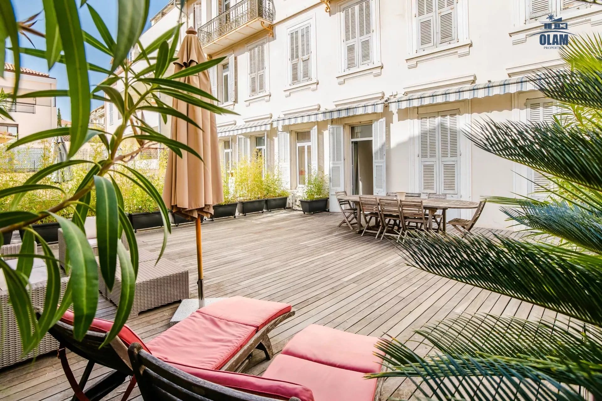 Appartement Cannes Centre : grand 3 pièces, 100m², terrasse, proche Croisette