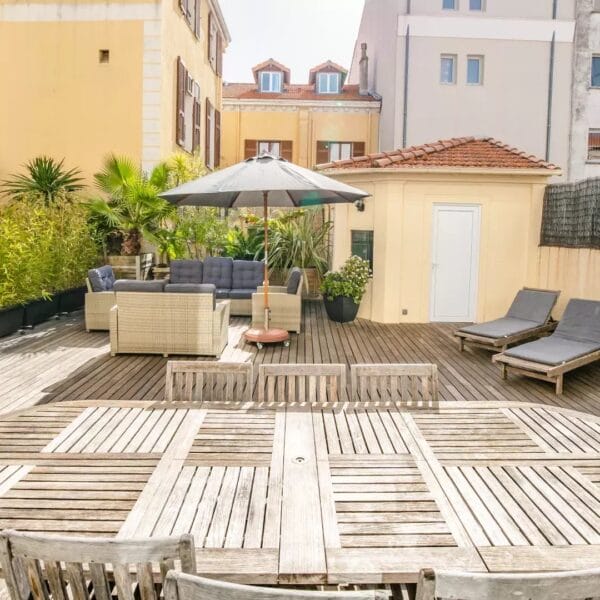 Appartement Cannes Banane : 4 pièces, terrasse époustouflante, cœur de ville