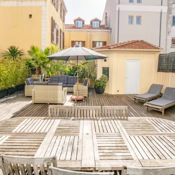 Appartement Cannes Banane : 4 pièces, terrasse époustouflante, cœur de ville