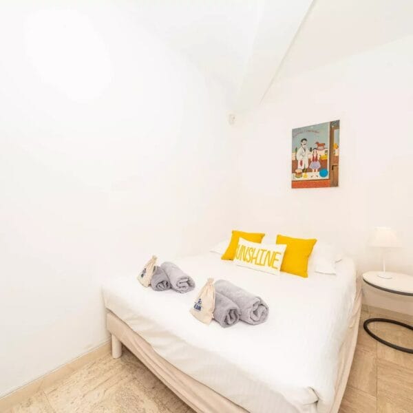Cannes : Luxueux appartement 4 chambres avec jardin sur la Croisette