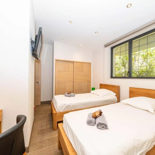 Cannes : Villa Croisette – 6 chambres – Piscine
