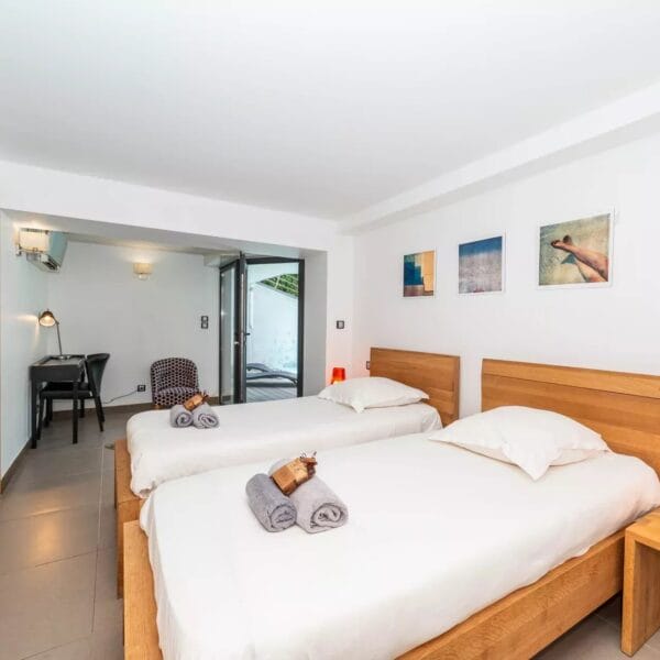 Cannes : Villa Croisette – 6 chambres – Piscine