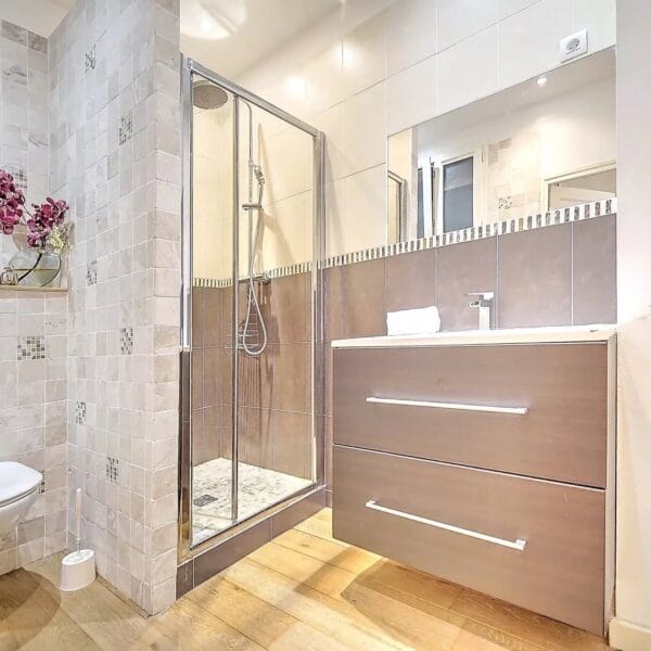 Apartment Cannes : 1-bedrooms with balcony, trendy area of Cannes