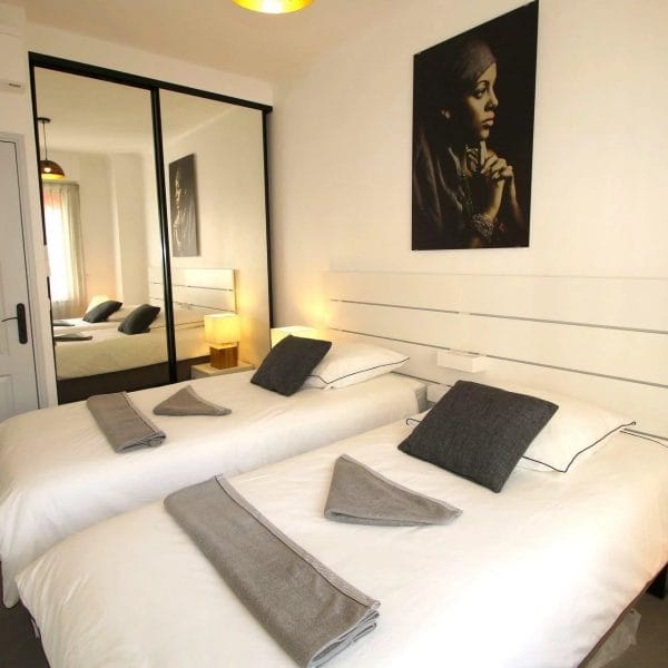 Appartement Cannes : 3 pièces avec balcon, proche plages et Croisette