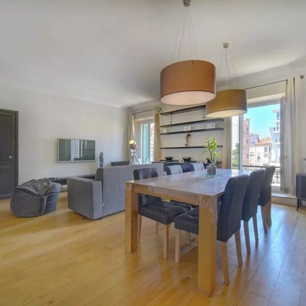 Appartement Cannes Montfleury : superbe 3 pièces bourgeois, proche rue d’Antibes