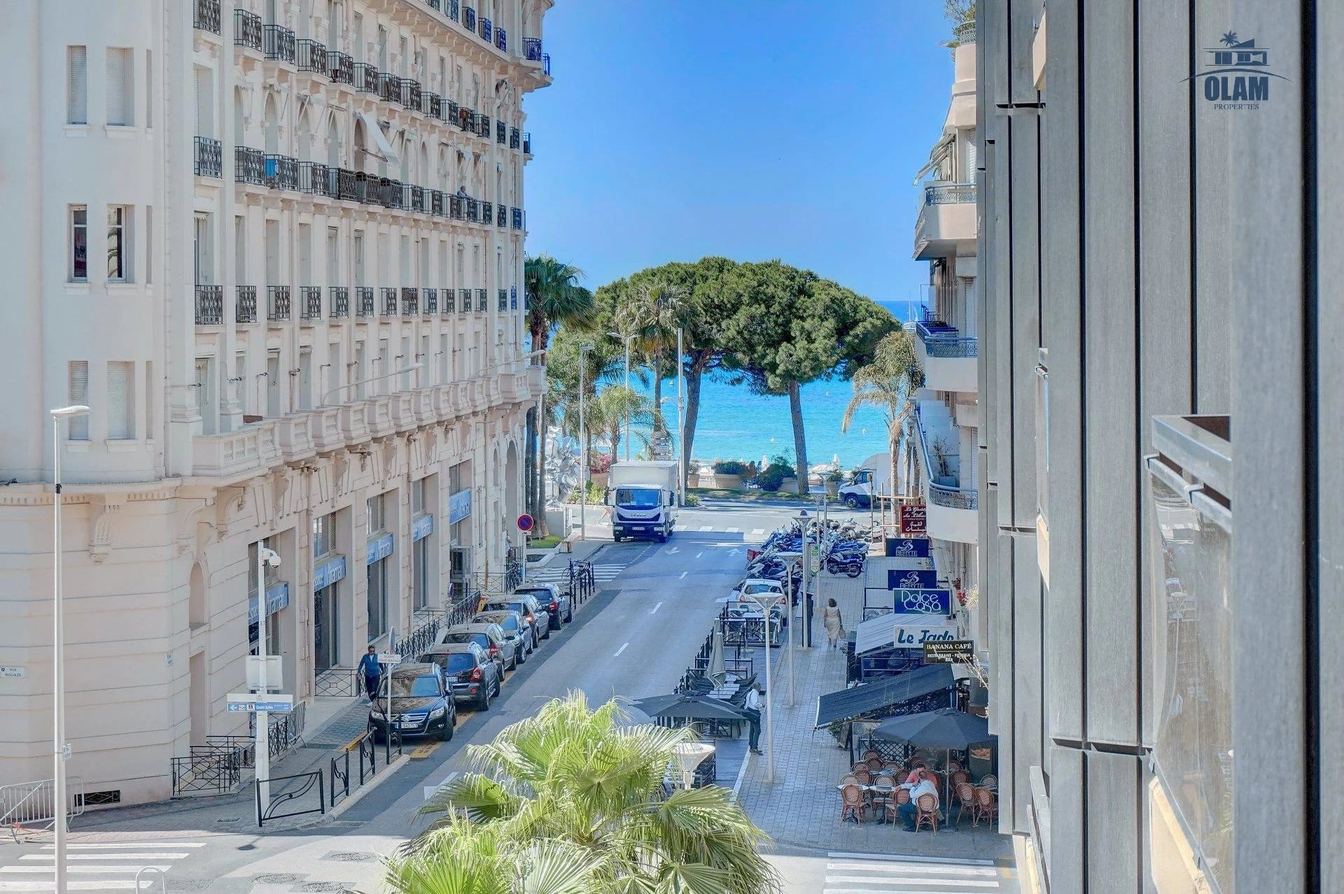 Appartement Cannes : spacieux 2 pièces idéalement situé, vue mer