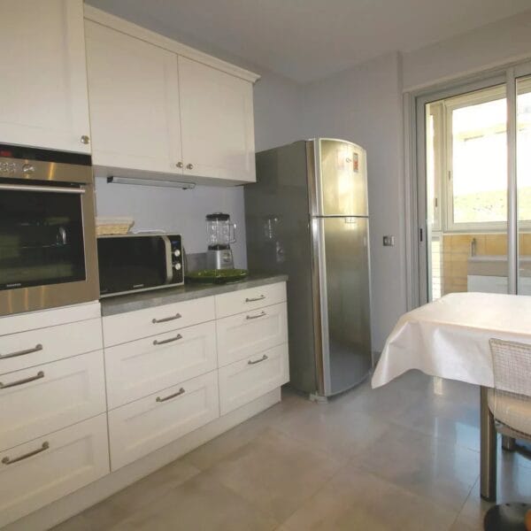 Apartment Cannes Croix des Gardes : 3 bedrooms, panoramic sea view, rated 4*.