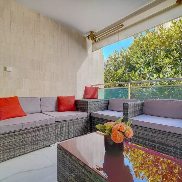 Appartement Cannes Croisette : beau 3 pièces, terrasse, confort et proximité