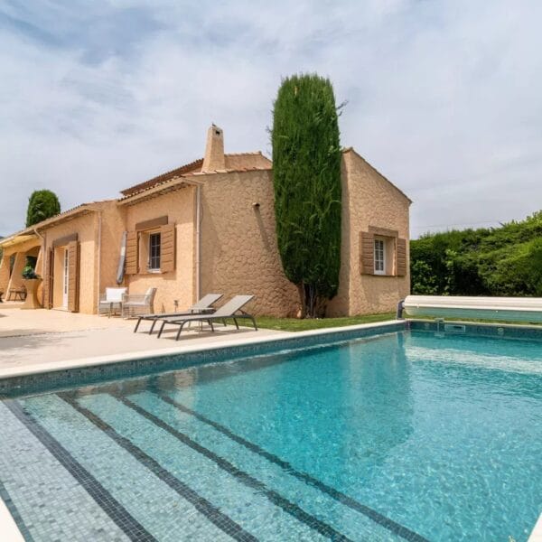 Villa La Roquette-sur-Siagne: 150 m2, wooded garden, absolute calm