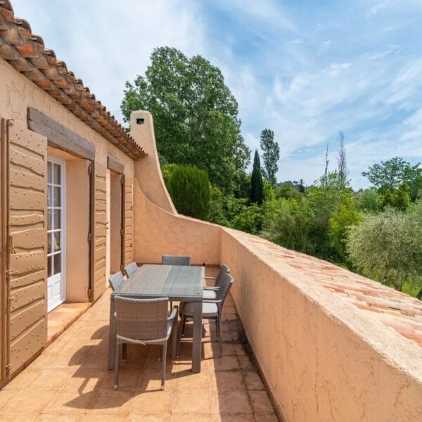 Villa La Roquette-sur-Siagne : 150 m2, jardin arboré, calme absolu