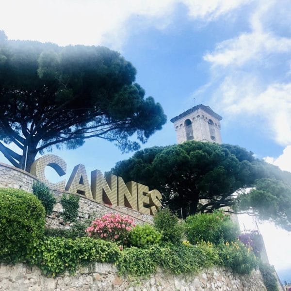 Appartement Cannes : 2 pièces exclusif, balcon, proche Croisette