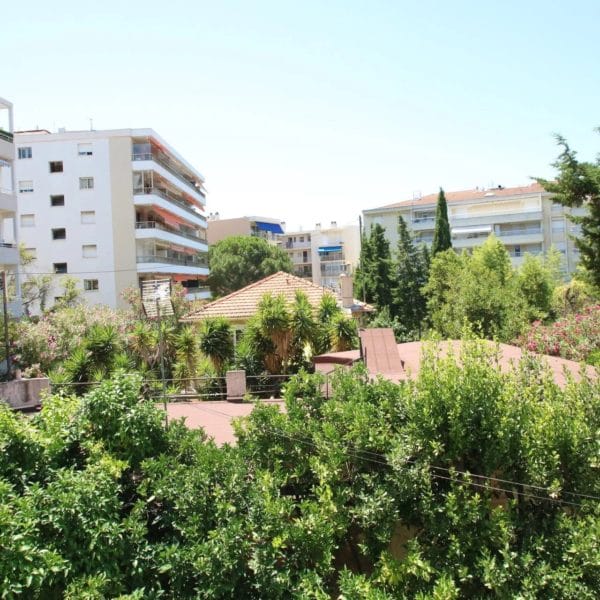 Studio Cannes Centre : résidence bourgeoise, rénové, vue verdure, proche Croisette