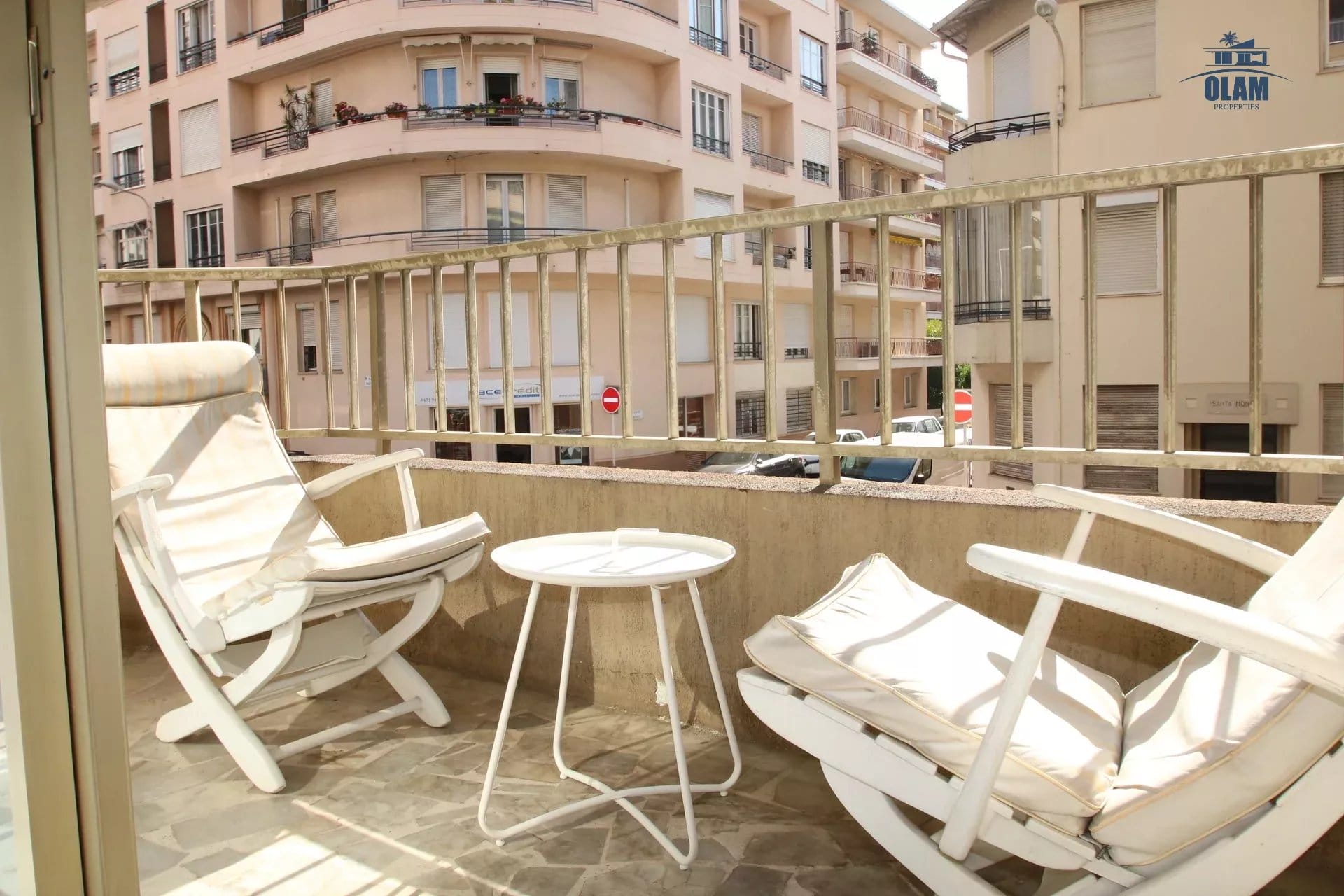 Apartment Cannes: exclusive 1-bedroom, balcony, near Croisette