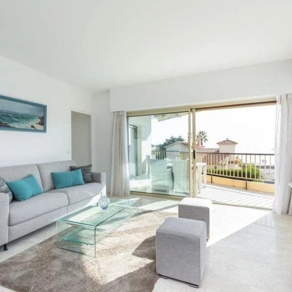 Appartement Cannes Croix des Gardes : F4 duplex, vue mer spectaculaire, plage à 50 m