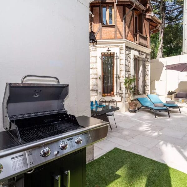 Maison Cannes Montfleury : 3 chambres, 3 bains, terrasse avec piscine et barbecue