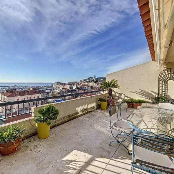 Appartement Cannes : superbe 4 pièces, vue mer panoramique