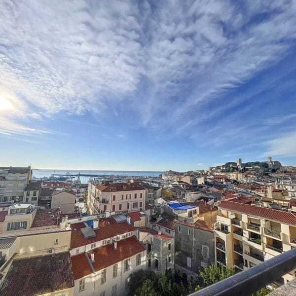 Appartement Cannes : superbe 4 pièces, vue mer panoramique