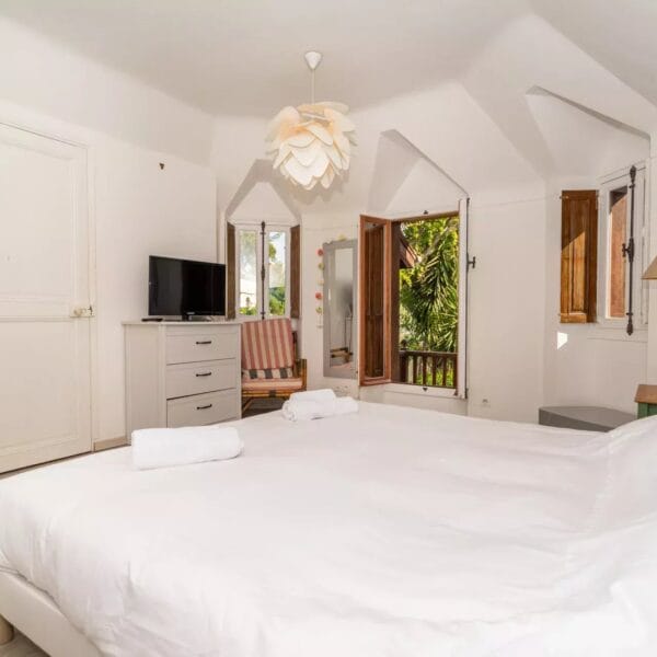 House Cannes Montfleury : 3 bedrooms, 3 bathrooms, terrace with swimming pool and barbecue