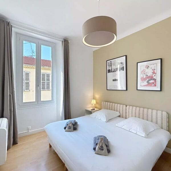 Cannes : très bel appartement au calme en centre ville