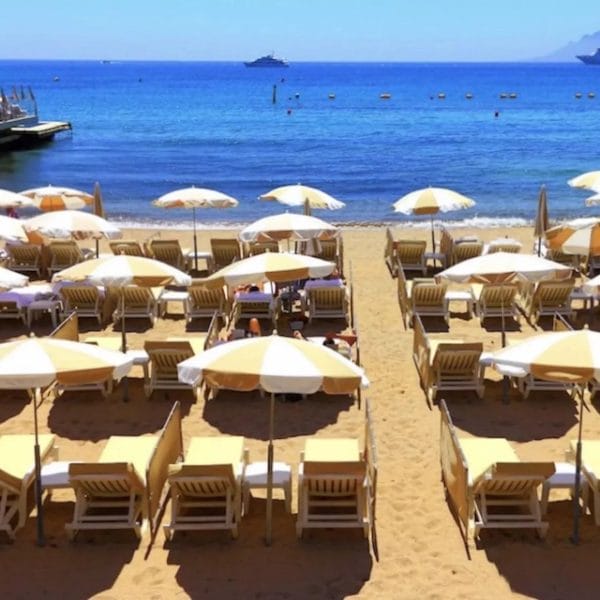 Appartement Cannes Croisette : spacieux 2 pièces idéalement situé, vue mer