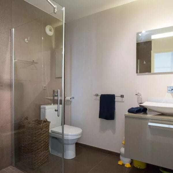 Cannes : bel appartement à côté du Vieux port avec terrasse