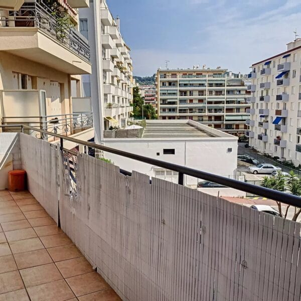 Apartment Le Cannet : 1-bedroom flat in a quiet area