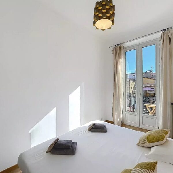 Cannes : bel appartement lumineux en centre ville