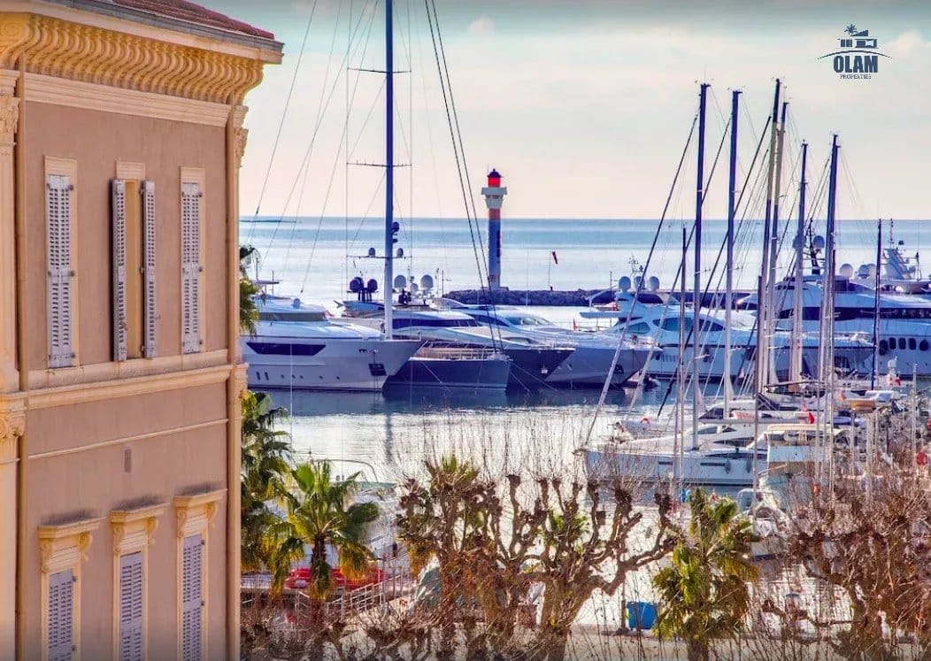 Cannes : bel appartement lumineux en centre ville