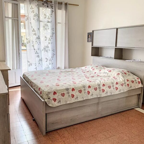 Apartment Le Cannet : 1-bedroom flat in a quiet area