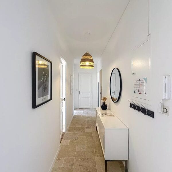 Cannes: beautiful, bright apartment in the city center