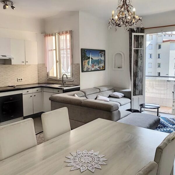 Apartment Le Cannet : 1-bedroom flat in a quiet area