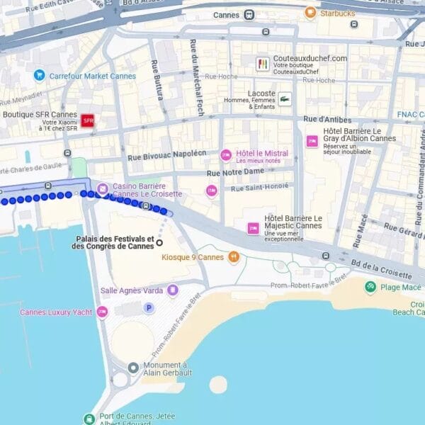 Cannes : bel appartement à côté du Vieux port avec terrasse