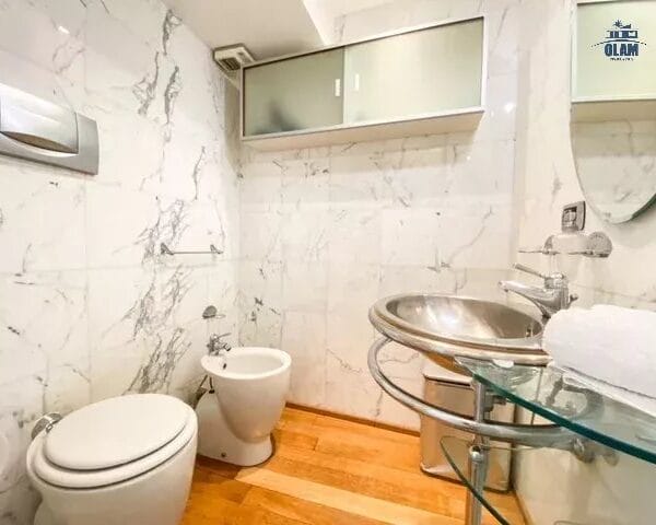 Cannes : bel appartement avec terrasse et vue sur le vieux port