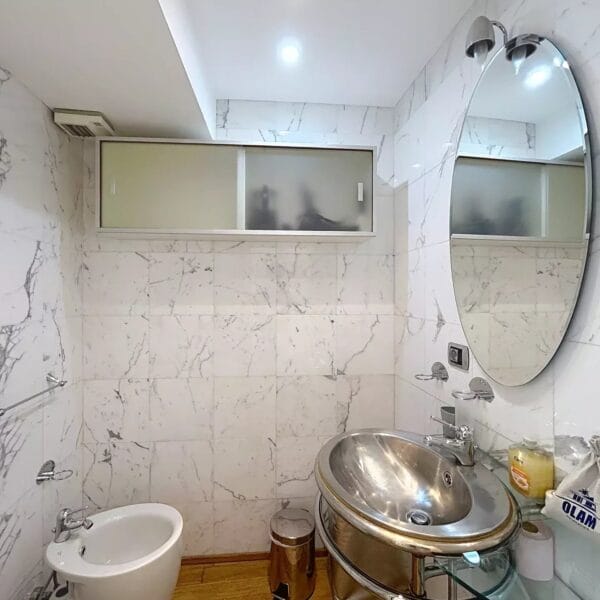 Cannes: beautiful apartment with terrace and view of the Vieuxport