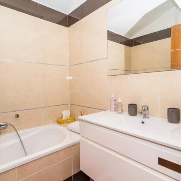Apartment Cannes Centre: luxurious 3-bedrooms, luxury residence, ideal quiet location