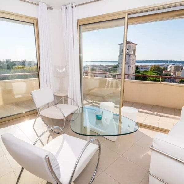 Appartement Cannes Basse Californie : 3 chambres, splendide rooftop