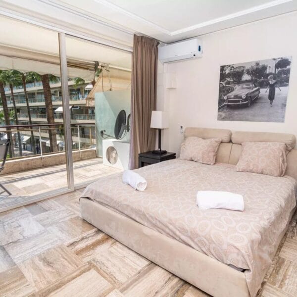 Apartment Cannes: sublime 2-bedrooms apartment with balcony