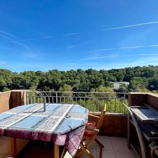 Appartement Mougins le Haut : 3 pièces avec terrasse