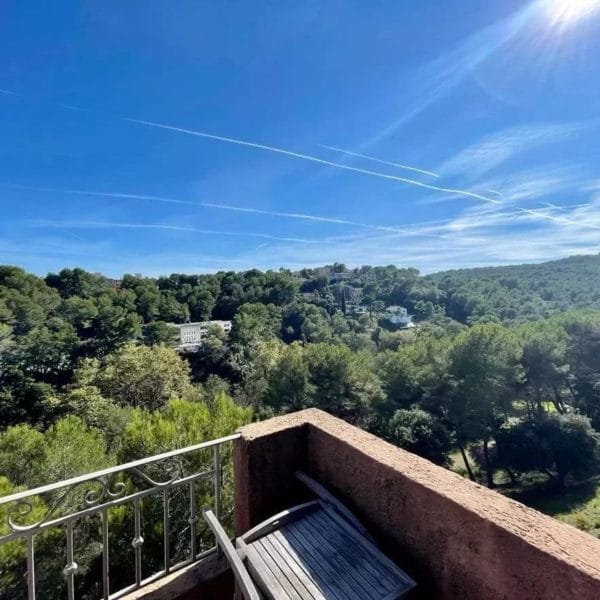 Appartement Mougins le Haut : 3 pièces avec terrasse