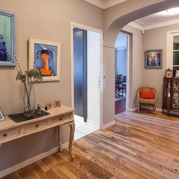 Propriété Familiale Le Cannet: 8 bedrooms, private park, reception rooms, six bedrooms, independent studio