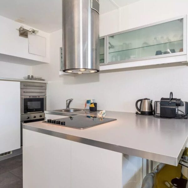 Apartment Cannes Croix des Gardes : cozy 1-bedroom apartment, panoramic sea view terrace