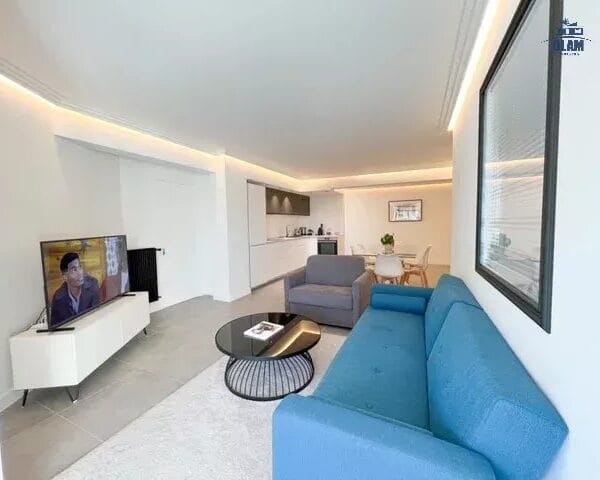 Cannes: very nice, quiet apartment in the city center