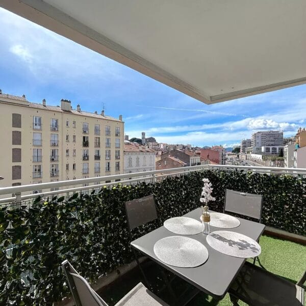 Cannes: very nice, quiet apartment in the city center